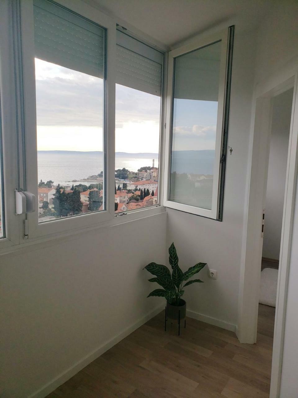 Apartment Pjero Split Bagian luar foto