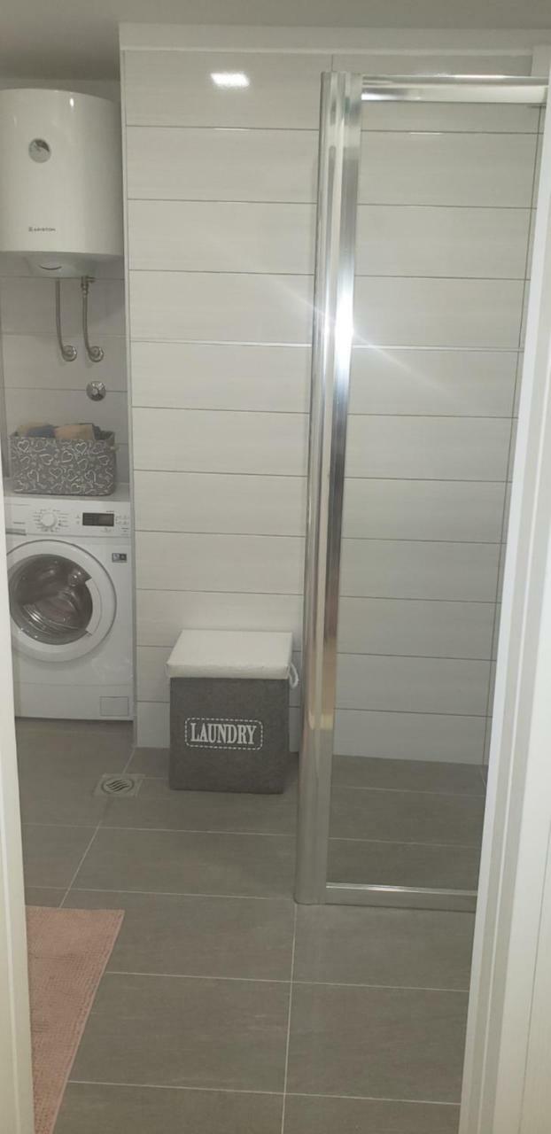 Apartment Pjero Split Bagian luar foto